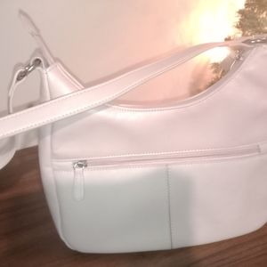 Women's Giani Bernini leather purse